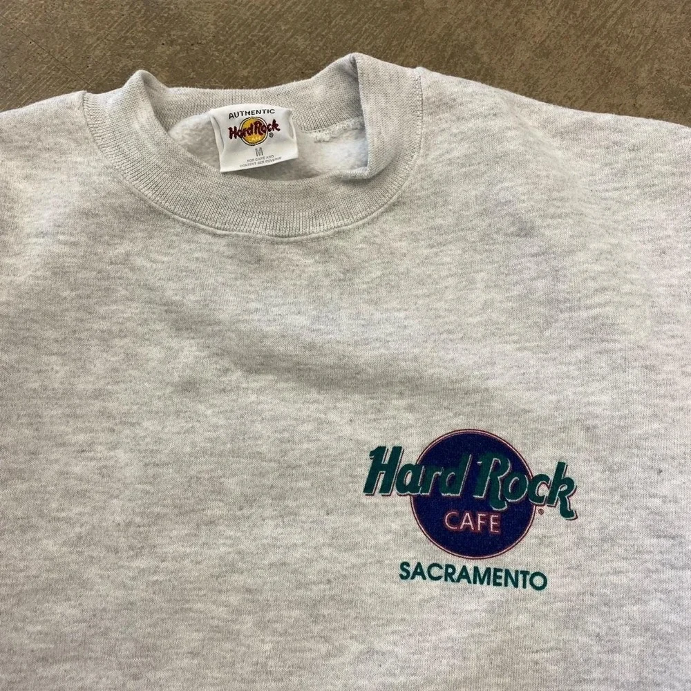 Vintage 90s Hard Rock Cafe Rock N Roll Sacramento California Crewneck Size M